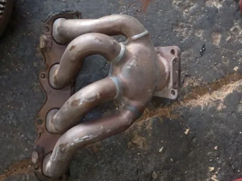 Πολλαπλή Εξαγωγής BKY  για VW POLO (2002 - 2005) (9N) 1400 (AUA)(BBY)(BKY) Petrol 75 16 valve ΠΑΛΕΤΑ 3