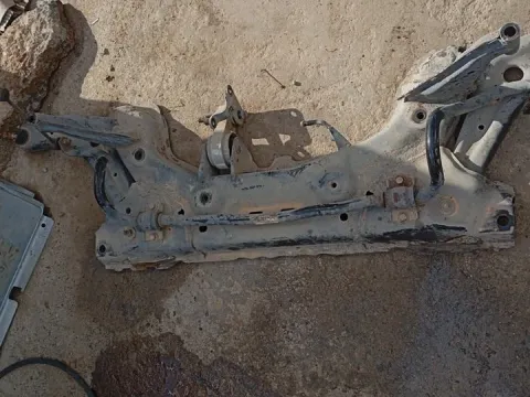 Γέφυρα Εμπρός Οριζόντια για PEUGEOT PARTNER ( 2018 - ) Mini Van 1600 Diesel (BH01) e-HDi FAP 115hp *ΔΒ*