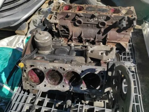 Κινητήρας Κορμός - Καπάκι ( Για Ανταλλακτικα , Με Τρυπα Στο Καρτερ ) Απο OPEL ASTRA (1998 - 2004) G Hatchback - 3dr 1800 (X18XE1) Petrol 116 16 valve *ΝΕΑ ΓΕΝΙΑ* ΠΑΛΕΤΑ 629 *