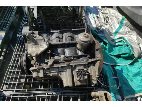 Κινητήρας Κορμός - Καπάκι ( Για Ανταλλακτικα , Με Τρυπα Στο Καρτερ ) Απο OPEL ASTRA (1998 - 2004) G Hatchback - 3dr 1800 (X18XE1) Petrol 116 16 valve *ΝΕΑ ΓΕΝΙΑ* ΠΑΛΕΤΑ 629 * - 