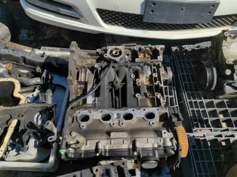 Κινητήρας Κορμός - Καπάκι ( Για Ανταλλακτικα ) Απο PEUGEOT 207 (2006 - 2009) (WA_) (WC_) Hatchback - 5dr 1400 (KFU) Petrol 88 16 valve *ΝΕΑ ΓΕΝΙΑ* ΠΑΛΕΤΑ 631 *