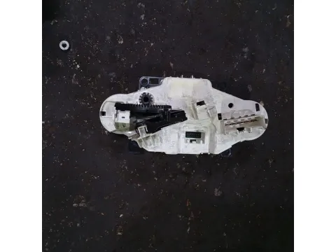 Χειριστήρια Καλοριφέρ 8A6118549 για FORD FIESTA (2008 - 2012) Mk6 (JA8)  - 