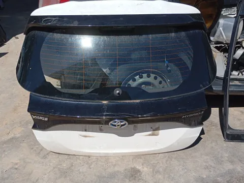 Πορτ-Μπαγκάζ για TOYOTA YARIS (2020 - ) (XP210) 