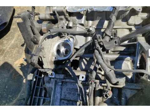 Κινητήρας Κορμός - Καπάκι ( Για Ανταλλακτικα ) Απο HYUNDAI i10 (2014 - 2019) Hatchback - 5dr 1000 (G3LA) Petrol MPi 66hp *ΝΕΑ ΓΕΝΙΑ* *ΠΑΛΕΤΑ 638* - 