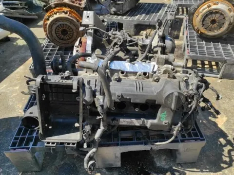 Κινητήρας Κορμός - Καπάκι ( Για Ανταλλακτικα ) Απο HYUNDAI i10 (2014 - 2019) Hatchback - 5dr 1000 (G3LA) Petrol MPi 66hp *ΝΕΑ ΓΕΝΙΑ* *ΠΑΛΕΤΑ 638*