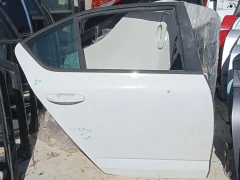 Πόρτα Πίσω Δεξιά *DUB* για SKODA OCTAVIA (2014 - 2017) Hatchback - 5dr *Ε*