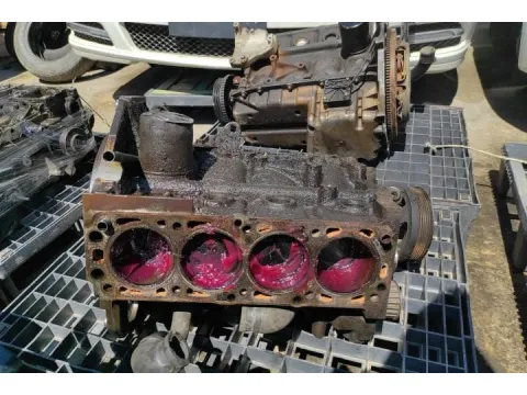 Κινητήρας Κορμός - Καπάκι ( Για Ανταλλακτικα ) Απο CHEVROLET - DAEWOO KALOS (2003 - 2004) (T200) Hatchback - 5dr 1400 F14S3 petrol 83 8V *ΝΕΑ ΓΕΝΙΑ**ΠΑΛΕΤΑ 649* - 