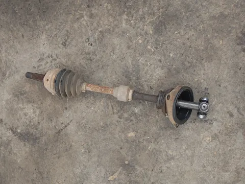 Ημιαξόνιο Εμπρός Αριστερό για MITSUBISHI CARISMA (1999 - 2004) (DA) Sedan - 4dr 1300 (4G13) Petrol 83 SOHC 16V 