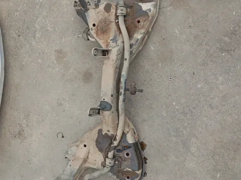 Γέφυρα Εμπρός Κομπλέ (με ψαλίδια και άκρα) για MITSUBISHI CARISMA (1999 - 2004) (DA) Sedan - 4dr 1300 (4G13) Petrol 83 SOHC 16V * ΔΒ *