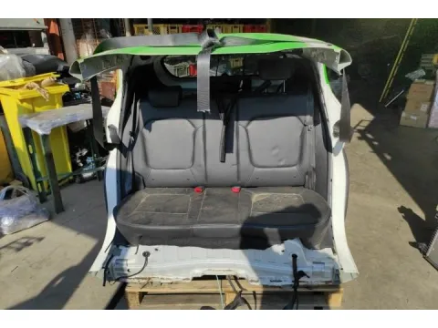 Τροπέτο Πίσω Με Aξονα Πισω Ταμπουρα , Πορτ-μπαγκαζ , Φαναρια Πισω , Προφυλακτηρα Πισω Και Καθισματα Πισω για DACIA SPRING (2021 -) SUV- ΕΚΤΟΣ ΔΡΟΜΟΥ - 5dr *Π*  - 