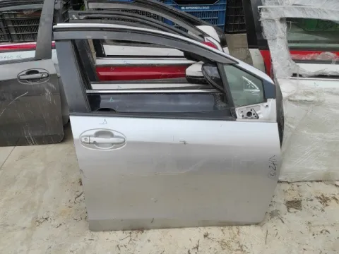 Πόρτα Εμπρός Δεξιά *DUB* για TOYOTA YARIS (2012 - 2014) ( ) , (2015 - 2017) *Ε*