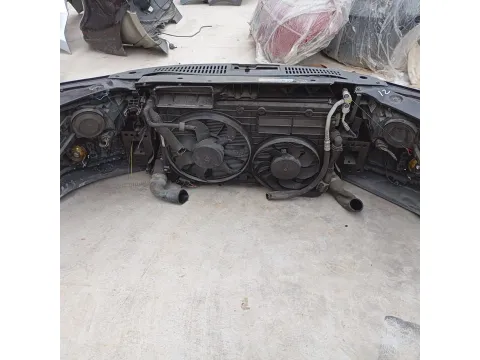 Μούρη (Χ.καπό και Χ.φτερά) Προφυλακτήρας με Parktronic για VW TIGUAN (2012 - 2016)  - 