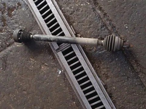 Ημιαξόνιο Εμπρός Δεξί για VW GOLF (2004 - 2008) Mk5 (1K1) 1600 (BAG) (BLF) (BLP) Petrol 115 FSI 