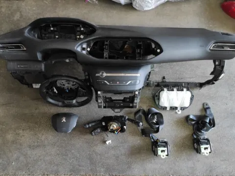 Σετ Αερόσακων Εμπρός Με Ταμπλό , Ροζετα Και Βολαν Τιμονιου για PEUGEOT 308 (2014 - 2017) *Γ*