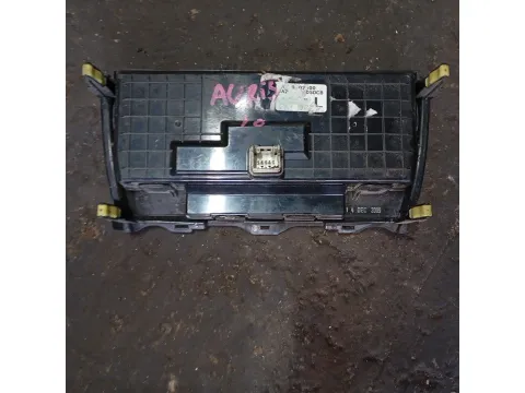 Χειριστήρια Καλοριφέρ για TOYOTA AURIS (2009 - 2013)  - 