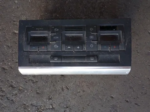 Χειριστήρια Καλοριφέρ 8E0820043D για AUDI A4 (1999 - 2001) (8D) 