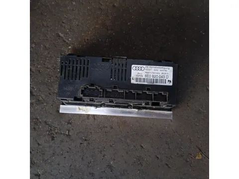 Χειριστήρια Καλοριφέρ 8E0820043D για AUDI A4 (1999 - 2001) (8D)  - 