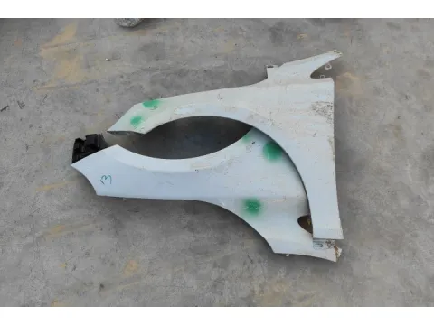 Μούρη (με καπό και φτερά) (Με Xenon Φανάρια και Πιτσιλιστήρια) για VOLVO V40 (2013 - ) F/L*Γ* - 