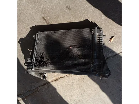 Σετ Ψυγείων Νερού και A-C Χωρίς Βεντιλατέρ 1K0820411P για SEAT LEON (2005 - 2009) (1P) 1900 (BKC) Diesel 105 TDI *Γ* - 