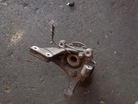 Μουαγιέ Εμπρός (L) για OPEL VECTRA (2002 - 2005) C Hatchback - 5dr 1600 (Z16XE) Petrol 100 16 valve 