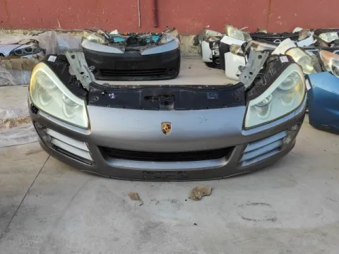 Μούρη (με καπό και φτερά) (Με Xenon Φανάρια , Πιτσιλιστήρια , Parktronic) για PORSCHE CAYENNE (2007 - 2010) (957) *Γ*