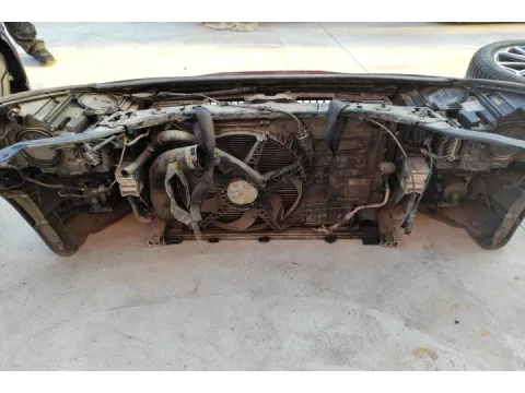 Μούρη (με καπό και φτερά) (Με Xenon Φανάρια και Parktronic) για BMW 2 Series (2014 - ) MPV 5dr Active Tourer (F45) *Γ* - 