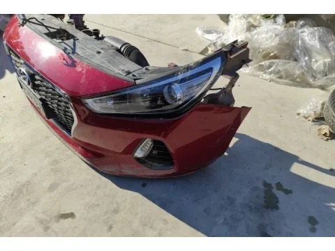 Μούρη (με καπό και φτερά) για HYUNDAI i30 (2017 - 2020 ) (PD) *Γ* - 