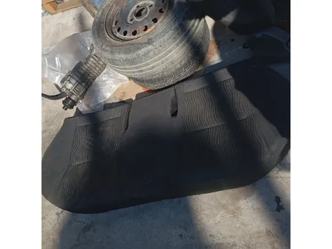 Καθίσματα Σετ Σαλόνι Με Αερόσακους  Λείπει Πλάτηγια TOYOTA AURIS (2009 - 2013) Hatchback - 5dr *ΔΒ* - 