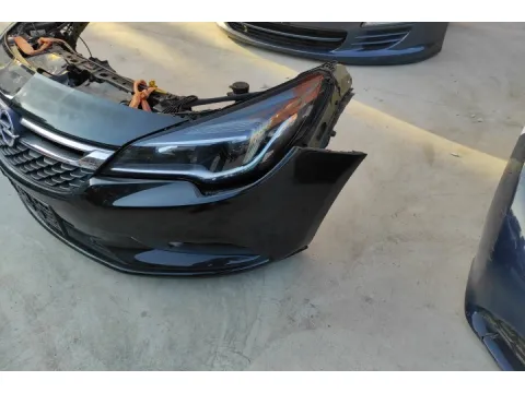 Μούρη (με καπό και φτερά) (Με Xenon Φανάρια και Parktronic) για OPEL ASTRA (2016 - 2021) K *Γ* - 