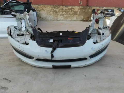 Μούρη (με καπό και φτερά) (Με Xenon Φανάρια , Πιτσιλιστήρια , Parktronic) για PORSCHE CAYENNE (2011 - 2015) (958) *Γ*