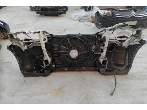 Μούρη (με καπό και φτερά) (Με Xenon Φανάρια , Πιτσιλιστήρια , Parktronic) για PORSCHE CAYENNE (2011 - 2015) (958) *Γ* - 