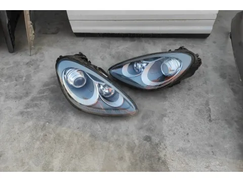 Μούρη (με καπό και φτερά) (Με Xenon Φανάρια , Πιτσιλιστήρια , Parktronic) για PORSCHE CAYENNE (2011 - 2015) (958) *Γ* - 