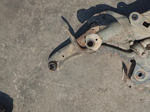 Ψαλίδι Εμπρός Αριστερό για DAIHATSU CUORE (2007 - ) VIII Hatchback - 5dr (JDAL276S) 1000 1KR-FE petrol 70 *ΔΒ*