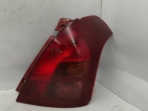 Φανάρι Πίσω Δεξί ( Ιμιτασιον ) Λειπει Κομματι για SUZUKI SWIFT (2006 - 2008) (RS) 