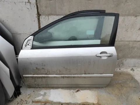 Πόρτα Αριστερή Δίπορτη (Ίσιες Βίδες) για TOYOTA COROLLA (2002 - 2004) (E120) , (2004 - 2007) (E120) *Ε*