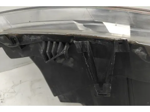 Φανάρι Εμπρός Αριστερό  ( Mε Σπασμενη Βαση ) για PEUGEOT 307 (2001 - 2005) (3A) (3C)  - 