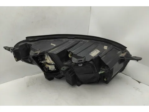 Φανάρι Εμπρός Αριστερό ( Σπασμενη Βαση ) για PEUGEOT EXPERT (2016 -)  - 