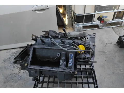 Κινητήρας Κορμός - Καπάκι ( Για Ανταλλακτικα ) Απο RENAULT CLIO (2001 - 2005) (BB_) (CB_) (BB) Hatchback - 5dr 1200 (D4F712)(D4F714)(D4F722) Petrol 75  *ΝΕΑ ΓΕΝΙΑ**ΠΑΛΕΤΑ 651* - 