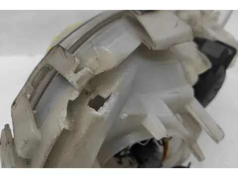 Φανάρι Εμπρός Αριστερό ( Με Τρυπα Και Σπασμενη Βαση ) για SMART FORTWO (2002 - 2003) (CITY-CABRIO) , (2002 - 2003) (CITY-COUPE) , (2004 - 2007) (450)  - 