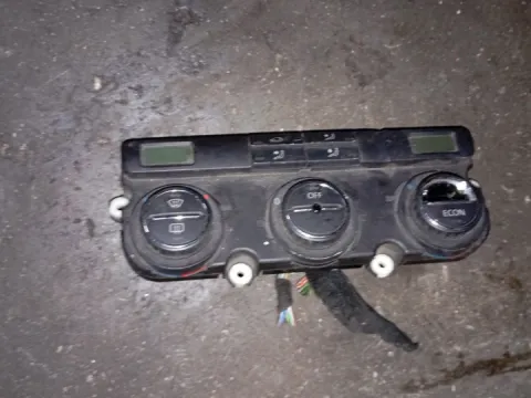 Χειριστήρια Καλοριφέρ για VW PASSAT (2005 - 2011) (3C2) 