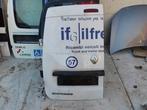 Πόρτα Πίσω Αριστερή Δίφυλλη Χ.Τζάμι για RENAULT EXPRESS ( 2021 - ) *Γ*