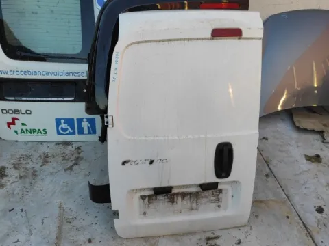 Πόρτα Πίσω Αριστερή Δίφυλλη Χ.Τζάμι για FIAT FIORINO (2008 - 2016) , QUBO (2008 - 2016) , CITROEN NEMO (2008 - ) II , PEUGEOT BIPPER (2008 -) (AA_) *Γ*