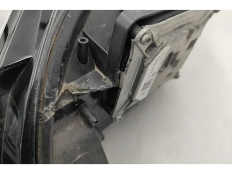 Φανάρι Εμπρός Δεξί Full Led ( Με Σπασμένη Βάση ) για PEUGEOT 308 (2014 - 2017) - 