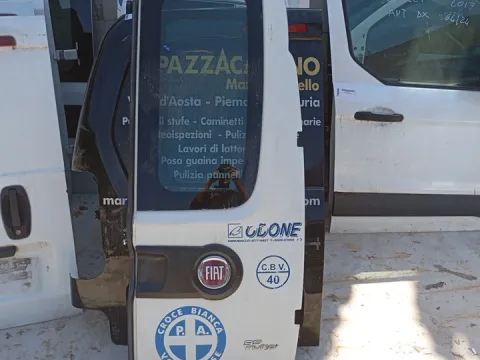 Πόρτα Πίσω Δεξιά Δίφυλλη Με Τζάμι Υπερυψωμένη για FIAT DOBLO (2010 - 2015) (152) , (2015 - 2022) *Γ*