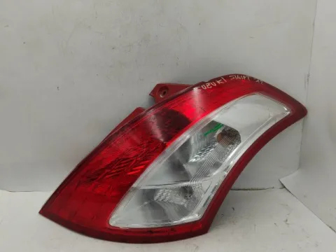 Φανάρι Πίσω Δεξί ( Ραγισμενο ) για SUZUKI SWIFT (2012 - 2014)