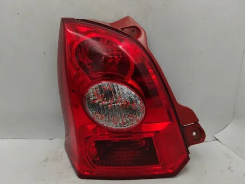 Φανάρι Πίσω Αριστερό ( Ελαττωματικο ) για SUZUKI ALTO (2009 - 2014) (GF) (FC31) , NISSAN PIXO (2009 - ) (UA0) 