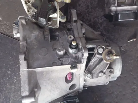 Κιβώτιο Ταχυτήτων (Σασμάν) Χειροκίνητο 6 ΑΡΙ για PEUGEOT 307 (2001 - 2005) (3A) (3C) Hatchback - 5dr 1600 9HY (DV6TED4) Diesel 109 HDi 