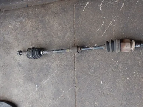 Ημιαξόνιο Εμπρός Δεξί Με ABS για NISSAN PRIMERA (1996 - 1999) (P11) 1600 (GA16DE) petrol 90 