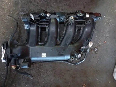 Πολλαπλή Εισαγωγής Πλαστική A2711401101 για MERCEDES C - CLASS (2012 - 2014) (W204) *ΠΑΛΕΤΑ 4*