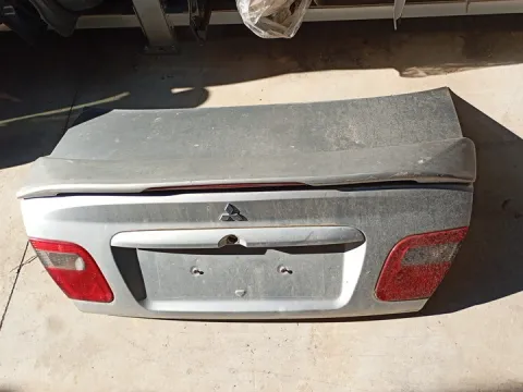 Καπό Πίσω Με Αεροτομή για MITSUBISHI CARISMA (1999 - 2004) (DA) Sedan - 4dr *Γ*